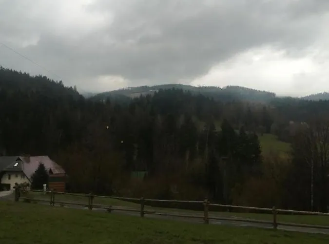 Δωμάτια σε οικογενειακή κατοικία Na Smaguli *